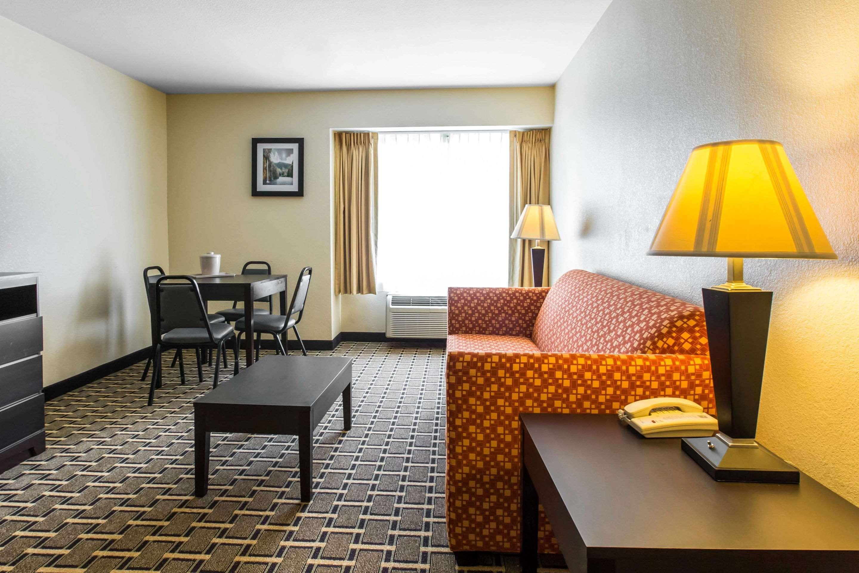 Quality Inn West Of Asheville Canton Kültér fotó